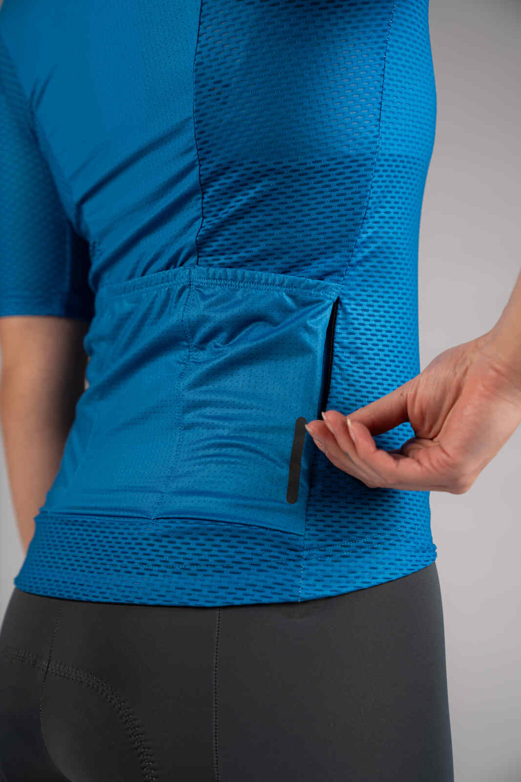 Women's Blue Mesh Cycling Jersey - Zippered Valuables Pocket