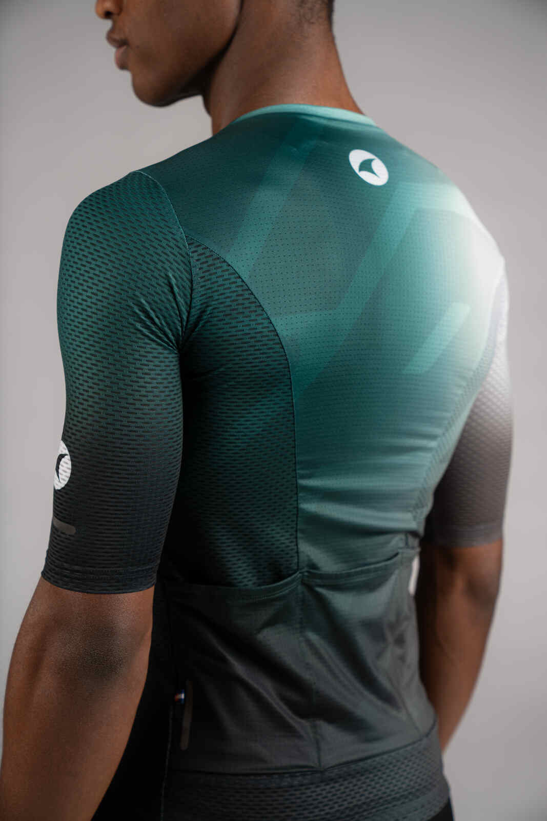 Men's Green Ombre Mesh Cycling Jersey - Sleeve Close-Up