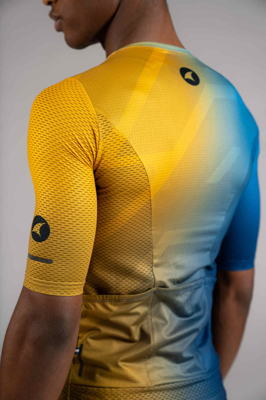 Men's Blue/Gold Ombre Mesh Cycling Jersey - Sleeve Close-Up
