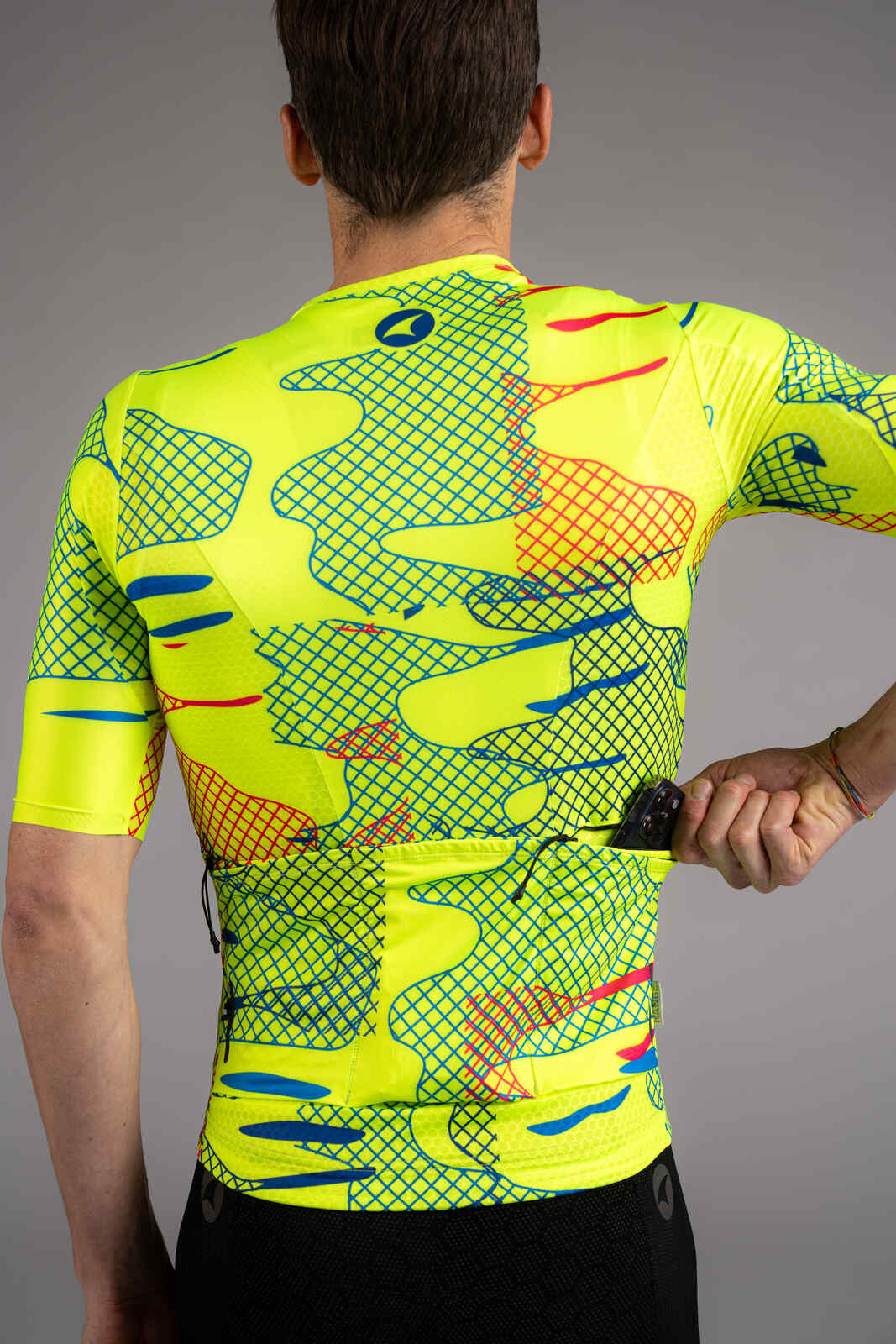 Men's High-Viz Yellow Gravel Cycling Jersey - Back Pockets