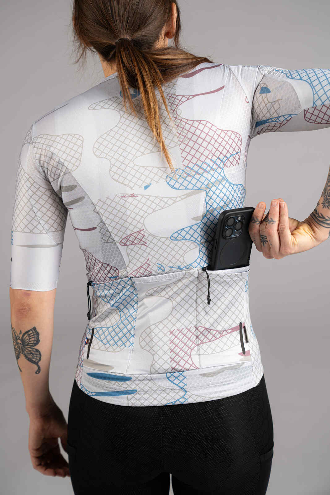 Women's White Gravel Cycling Jersey - Back Pocket