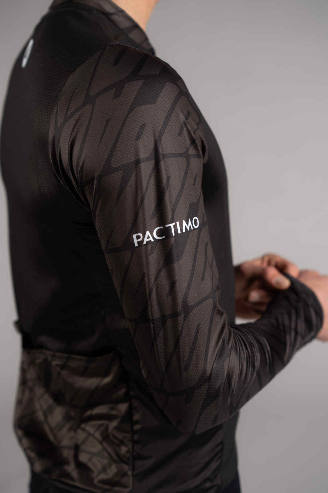 Men's Black Long Sleeve Bike Jersey - Fabric Close-Up