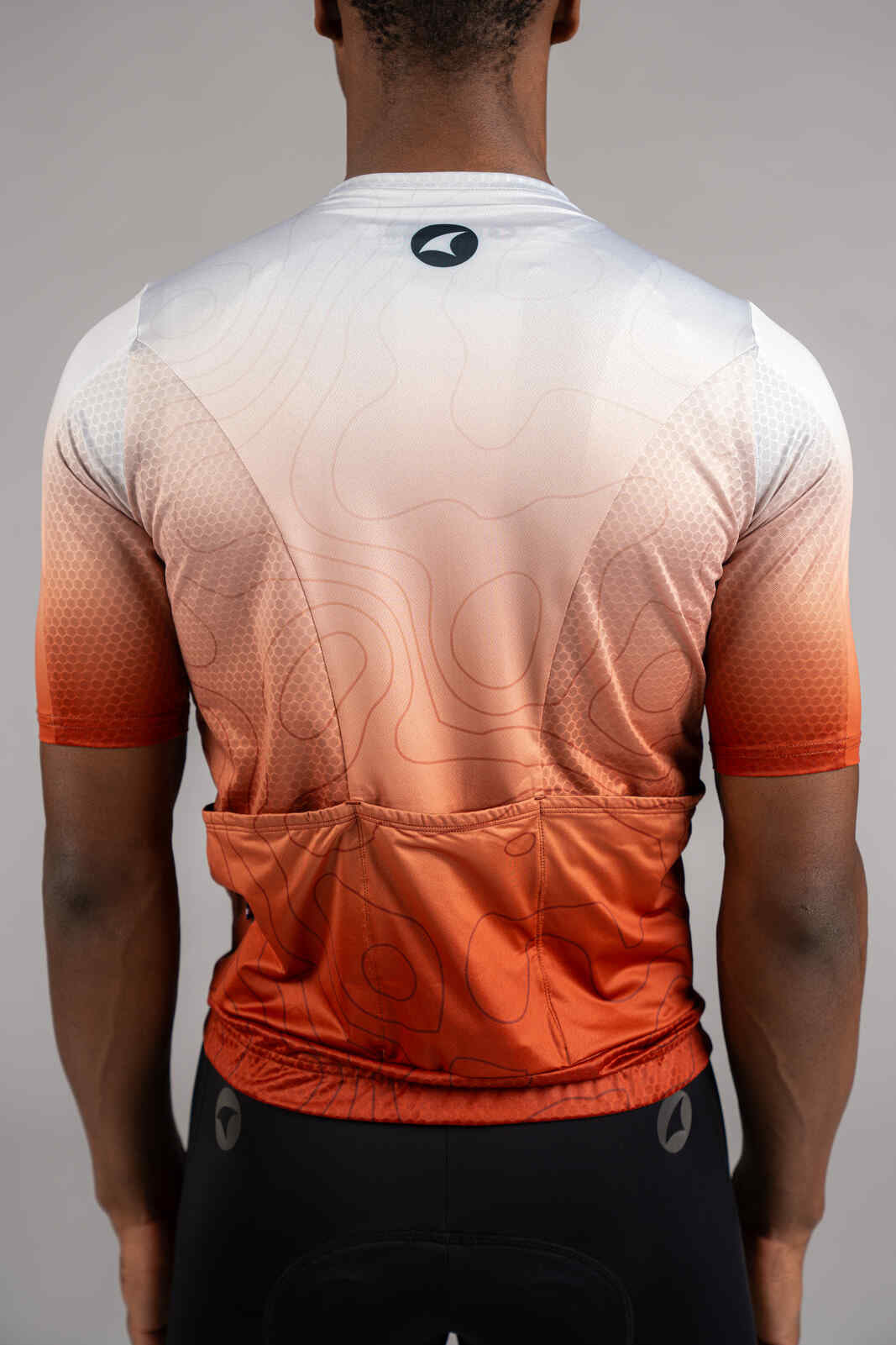 Men's Red Ombre Summit Loose-Fit Cycling Jersey - Back Pockets
