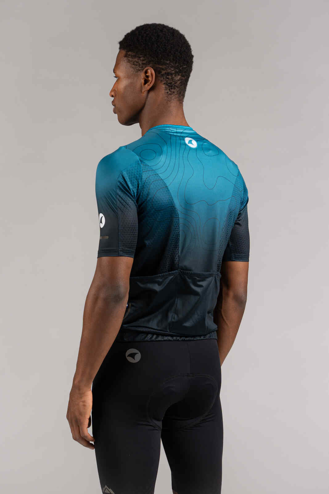 Men's Blue Ombre Summit Loose-Fit Cycling Jersey - Back View