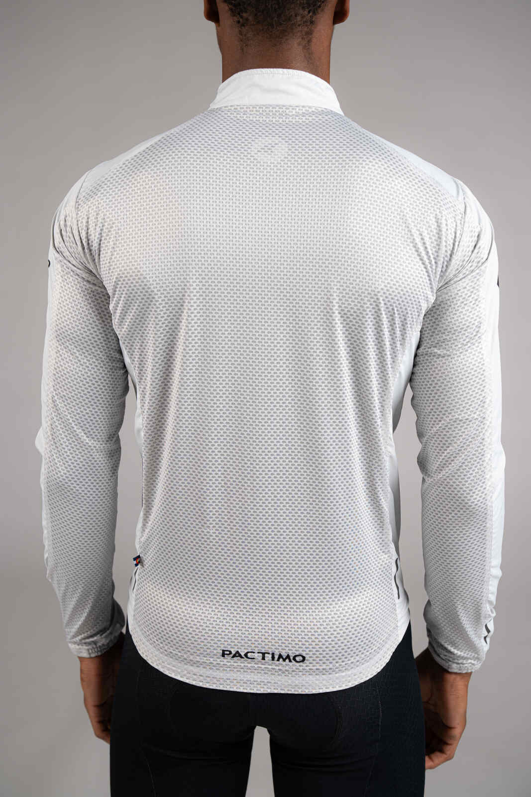 Men's Packable White Cycling Wind Jacket - Back Mesh Fabric Close-Up