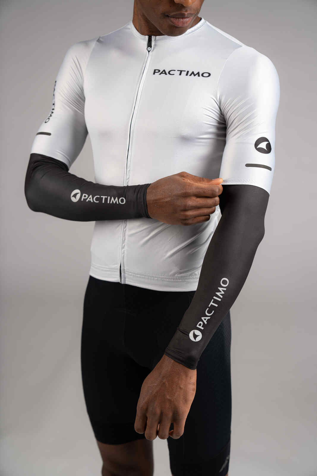 Black Cycling Sun Sleeves - Under Jersey Sleeve