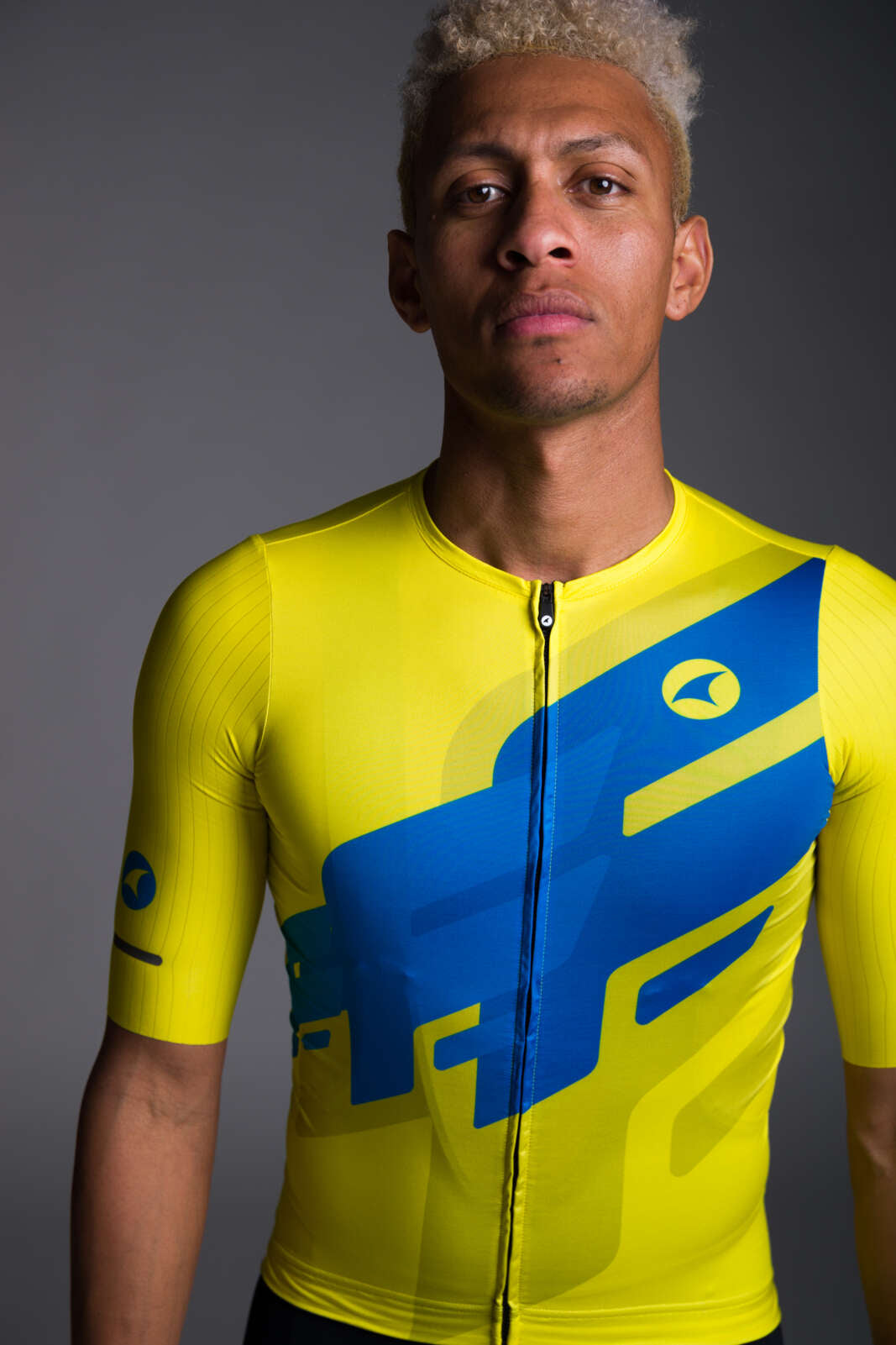 Men's Yellow Aero Cycling Jersey - Flyte Close-Up Front View