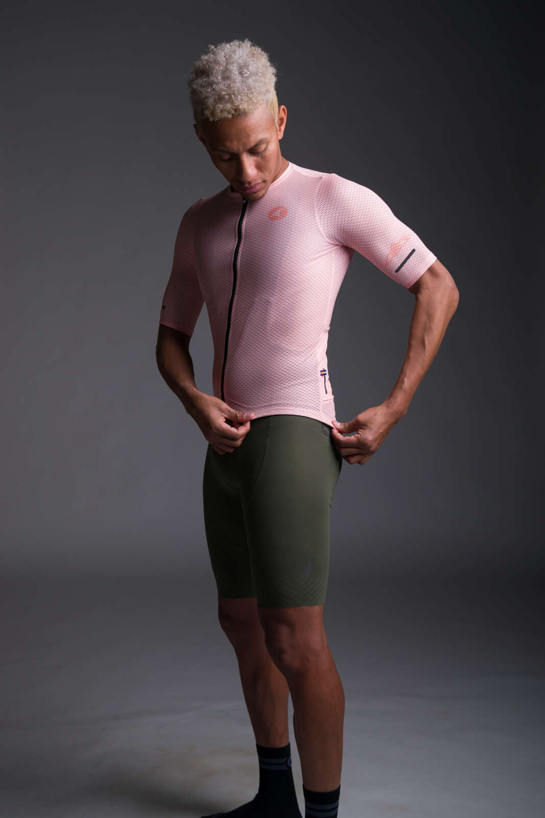 Men's Blush Aero Mesh Cycling Jersey - Side Full Body