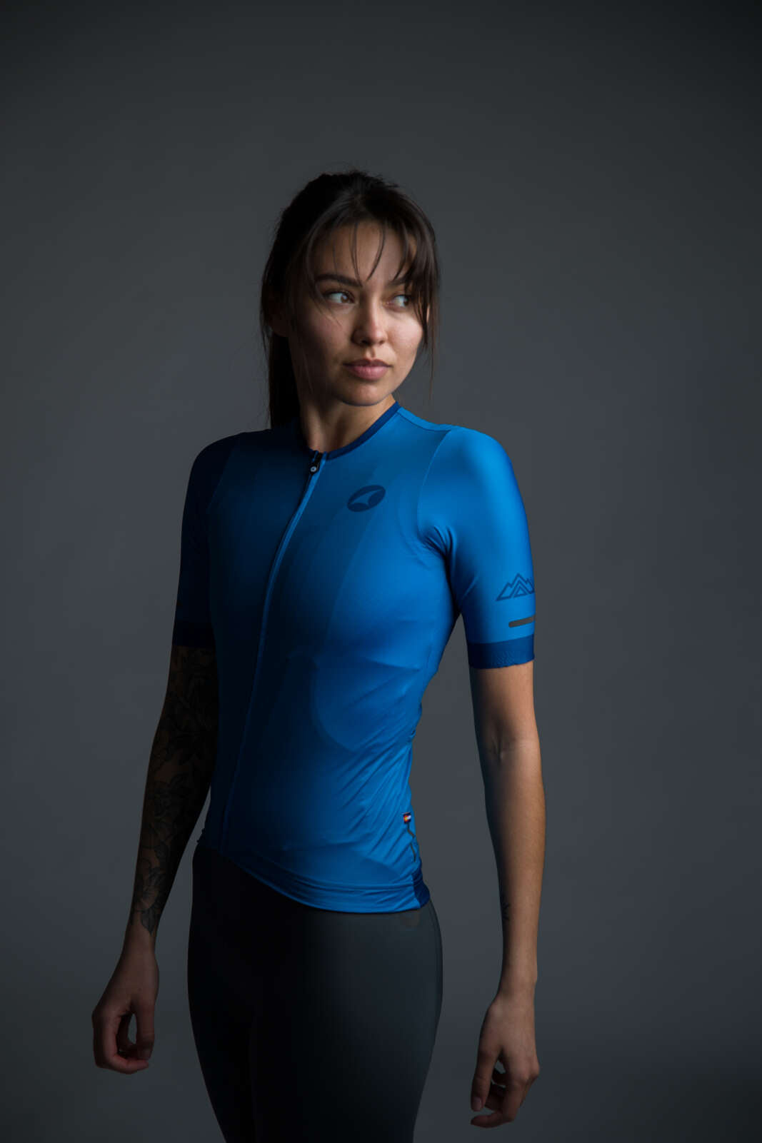 Women's Blue Summit Aero Cycling Jersey - Side View