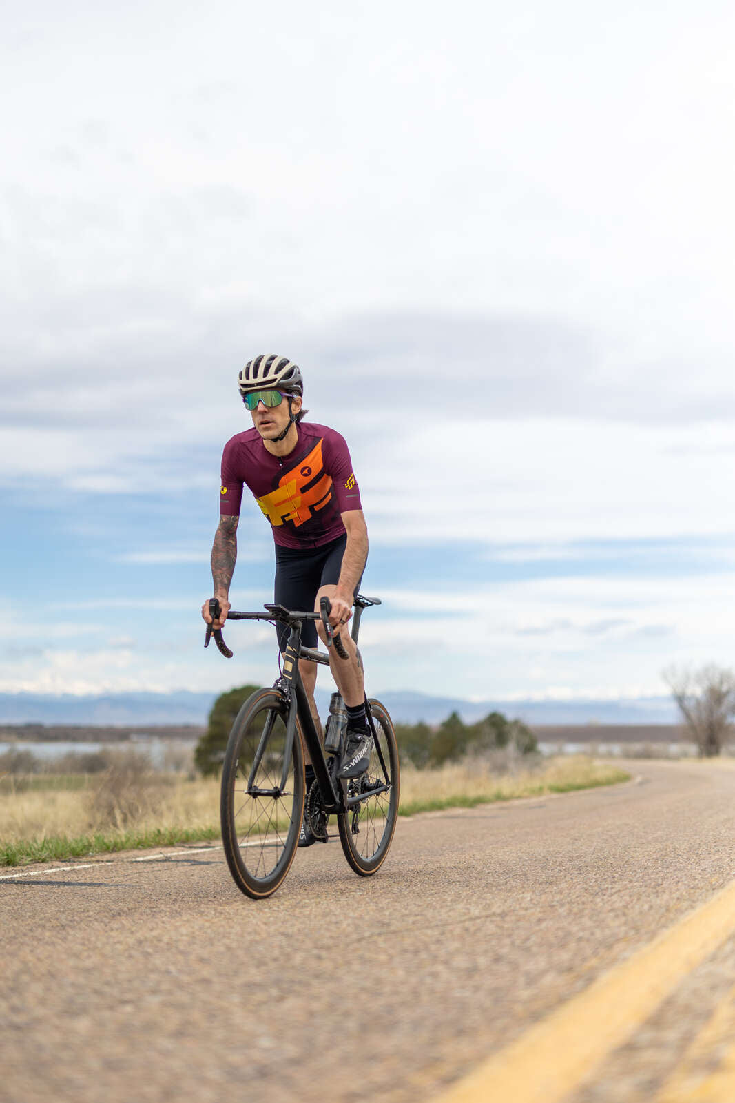 Men's Burgundy Flyte Cycling Jersey - On the Road