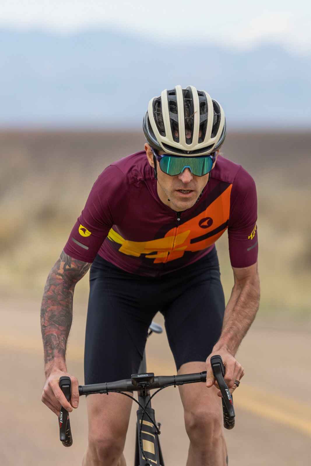 Men's Burgundy Aero Cycling Jersey - Flyte on the Road