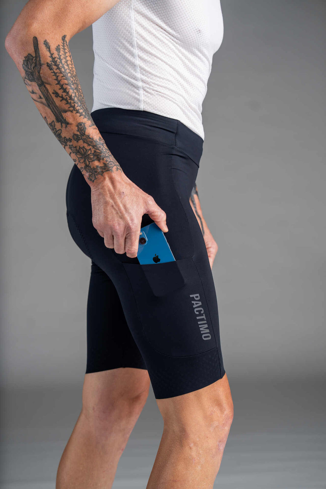 Men's Flyte Cargo Cycling Shorts - Right Thigh Pocket