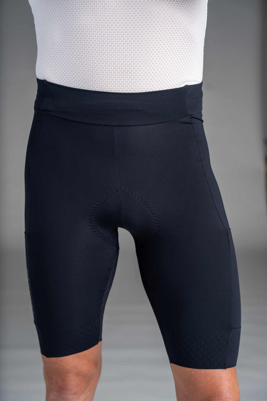 Men's Flyte Cargo Cycling Shorts - Front Close-Up