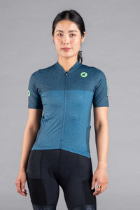 Women's Teal Ascent Cargo Cycling Jersey - Front View