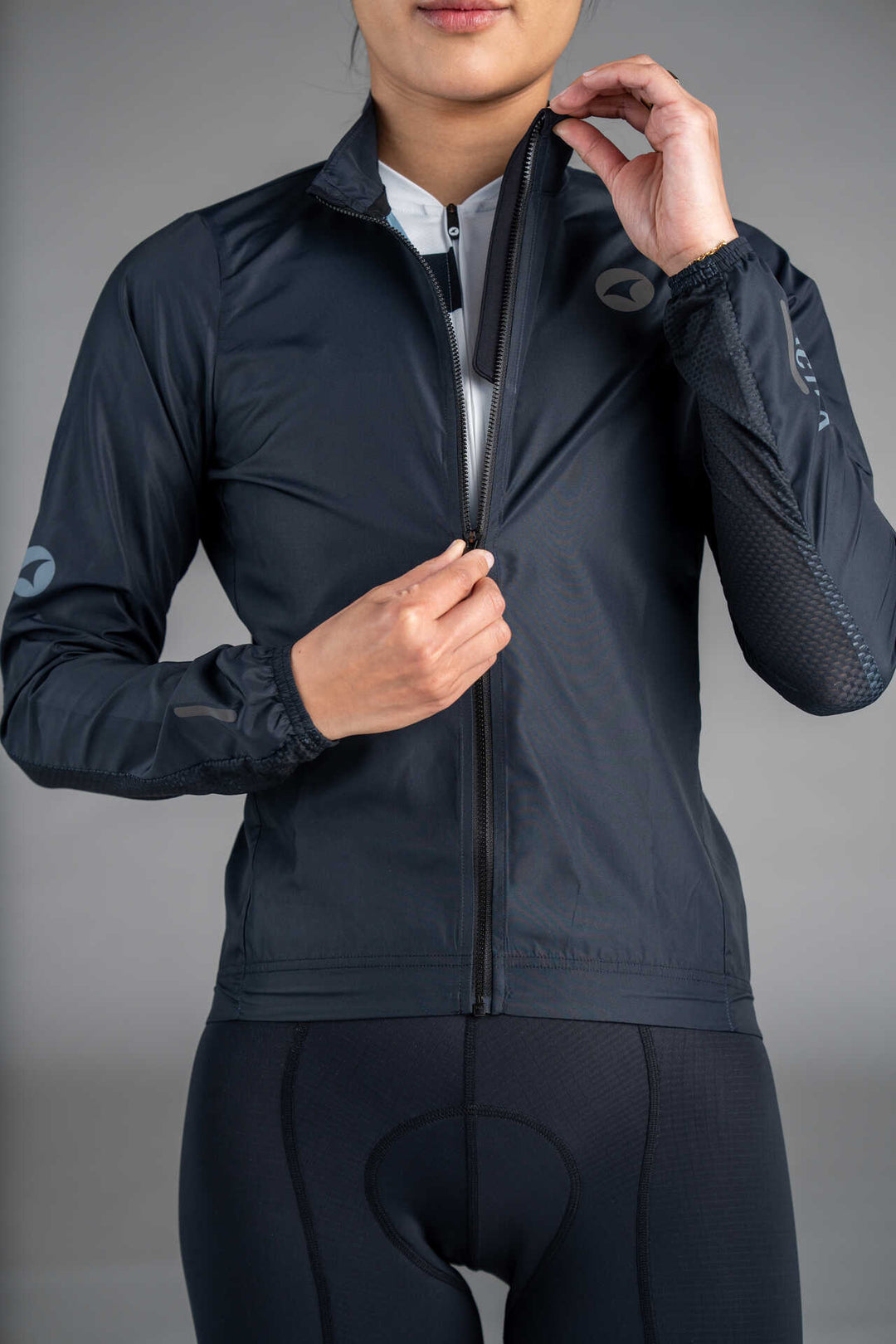 Women's Black Packable Cycling Wind Jacket - Zipper