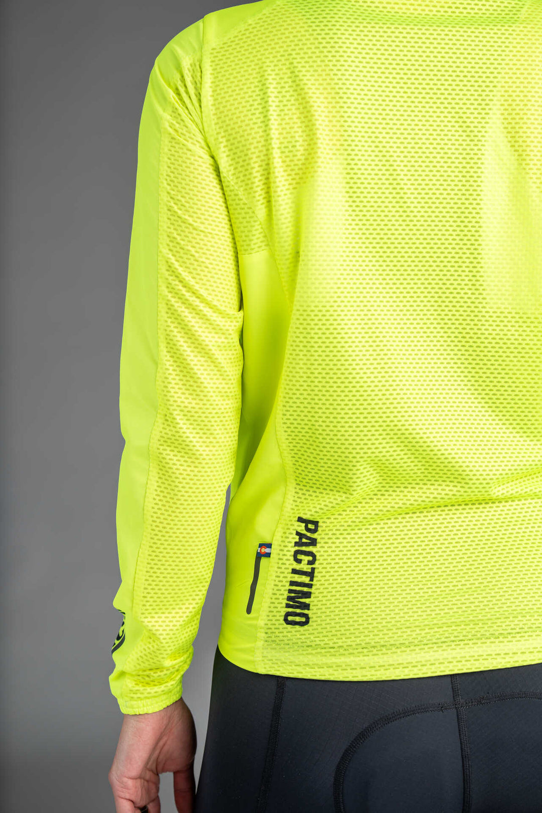 Women's High-Viz Yellow Packable Cycling Wind Jacket - Back Mesh Fabric
