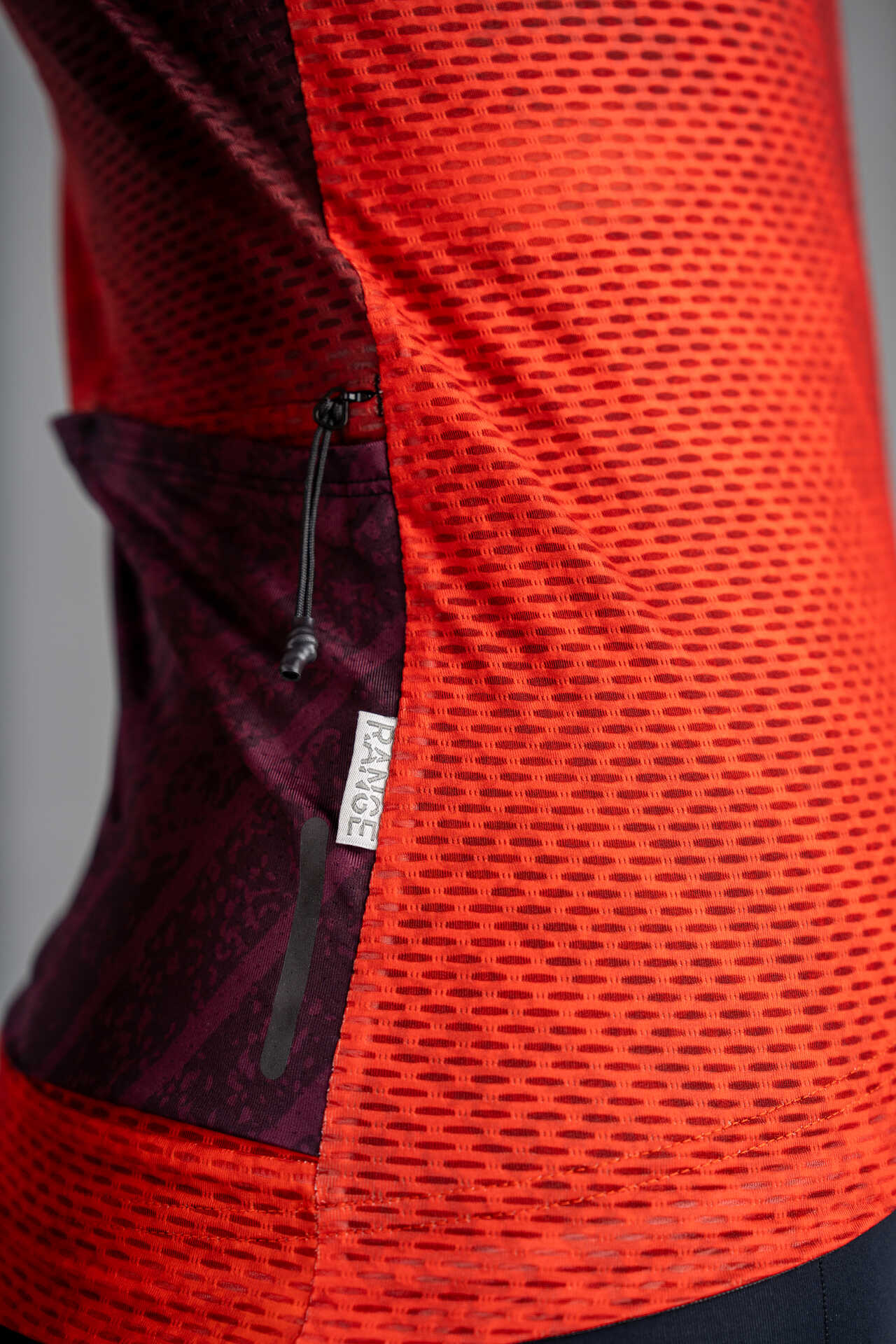 Women's Red Ombre Aero Mesh Cargo Cycling Jersey - Zippered Pocket