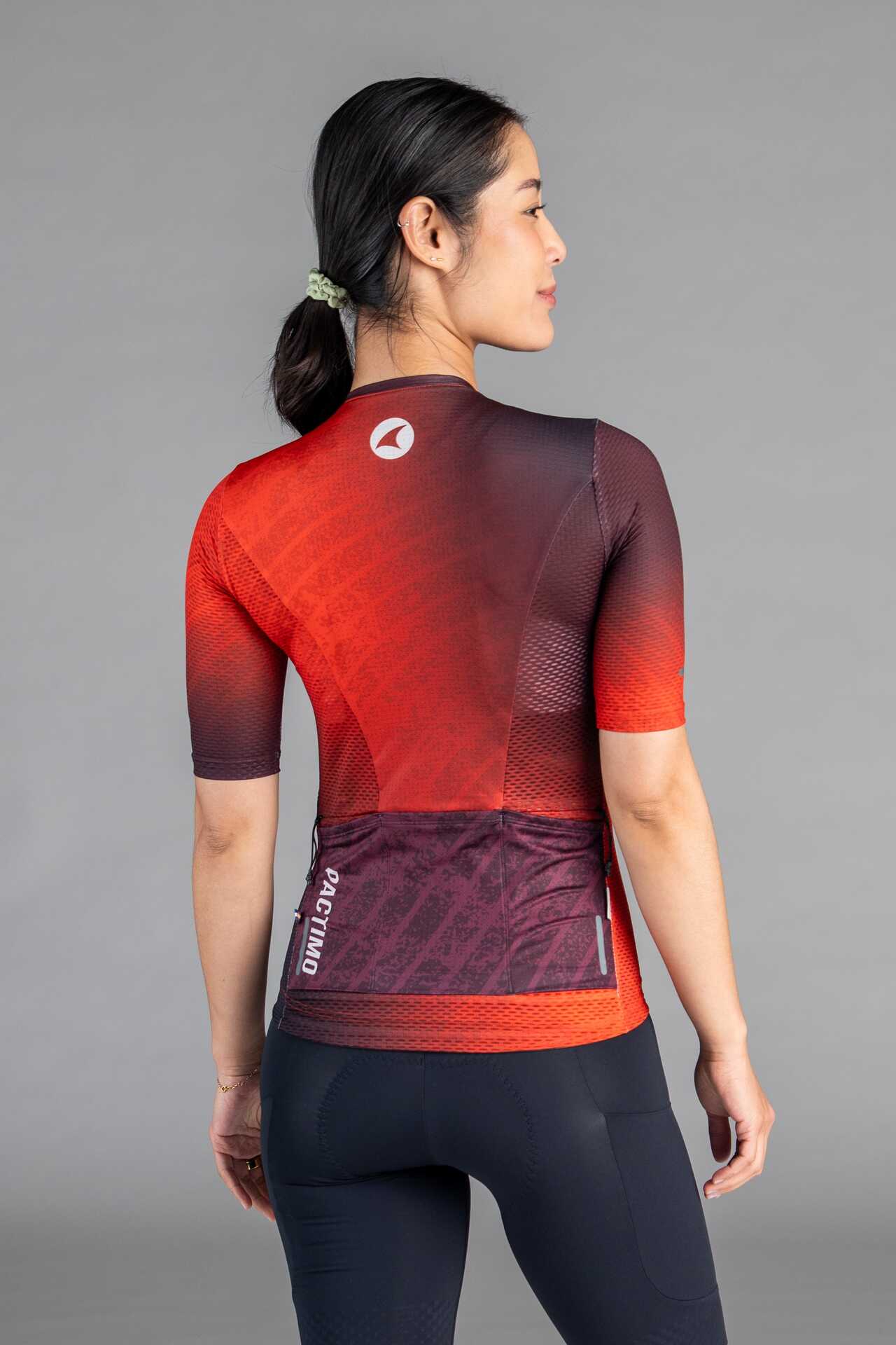 Women's Red Ombre Aero Mesh Cargo Cycling Jersey - Back View