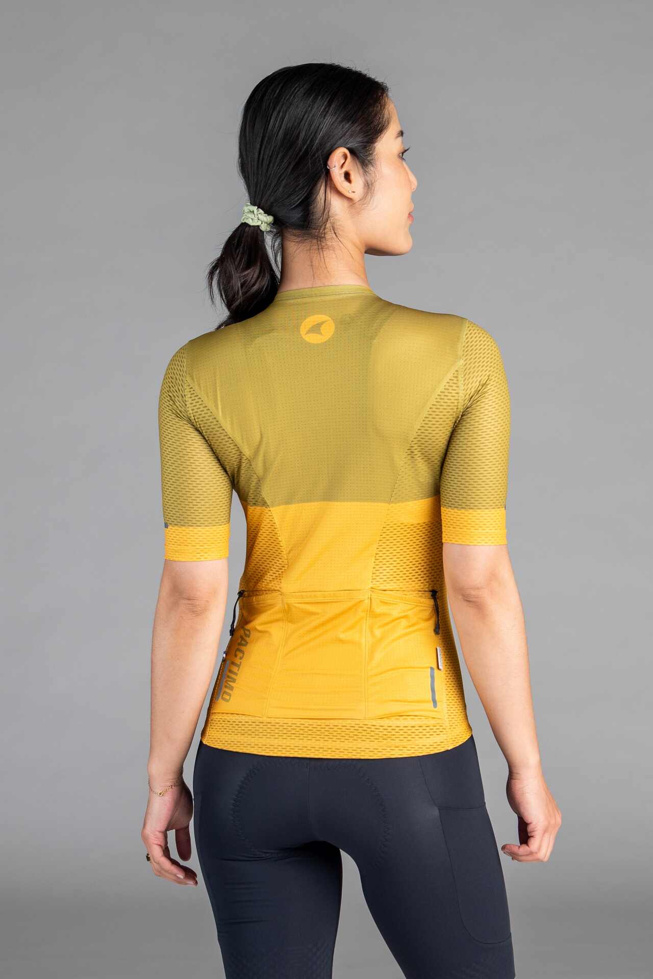 Women's Golden Yellow Aero Mesh Cargo Cycling Jersey - Back View