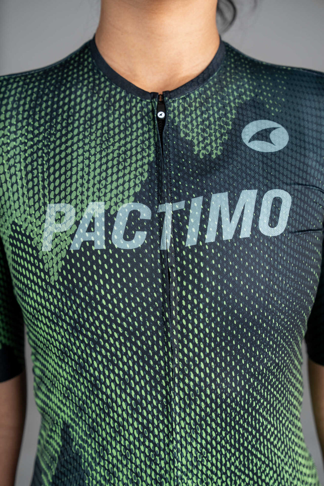 Women's Black and Green Summit Aero Cycling Jersey - Front Close-Up