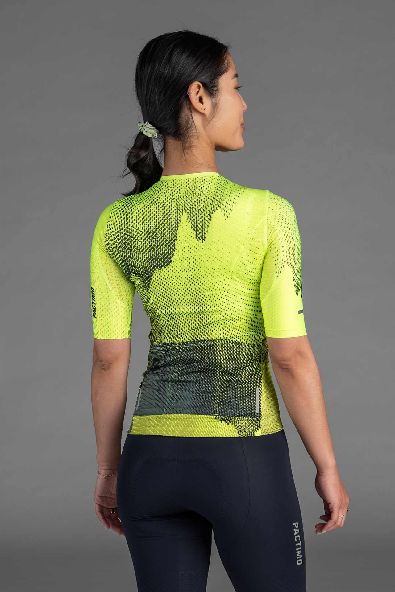 Women's Black and High-Viz Yellow Summit Aero Cycling Jersey - Back View