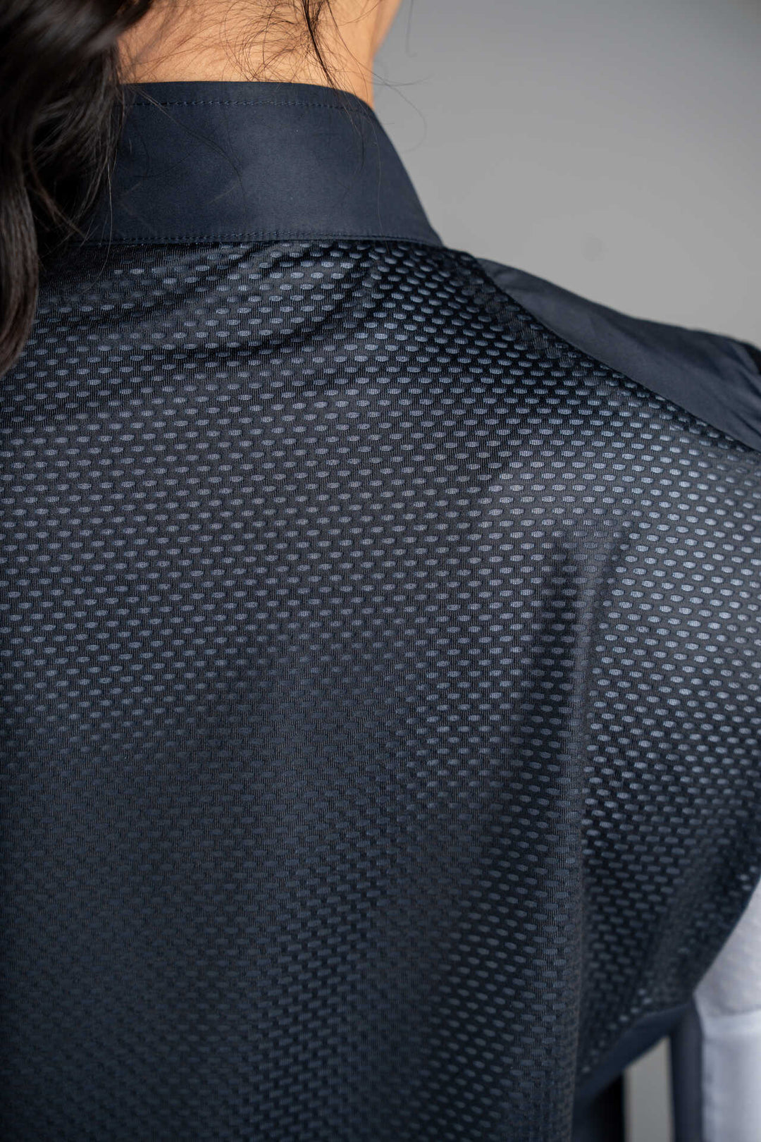 Women's Navy Blue Packable Cycling Wind Vest - Mesh Fabric