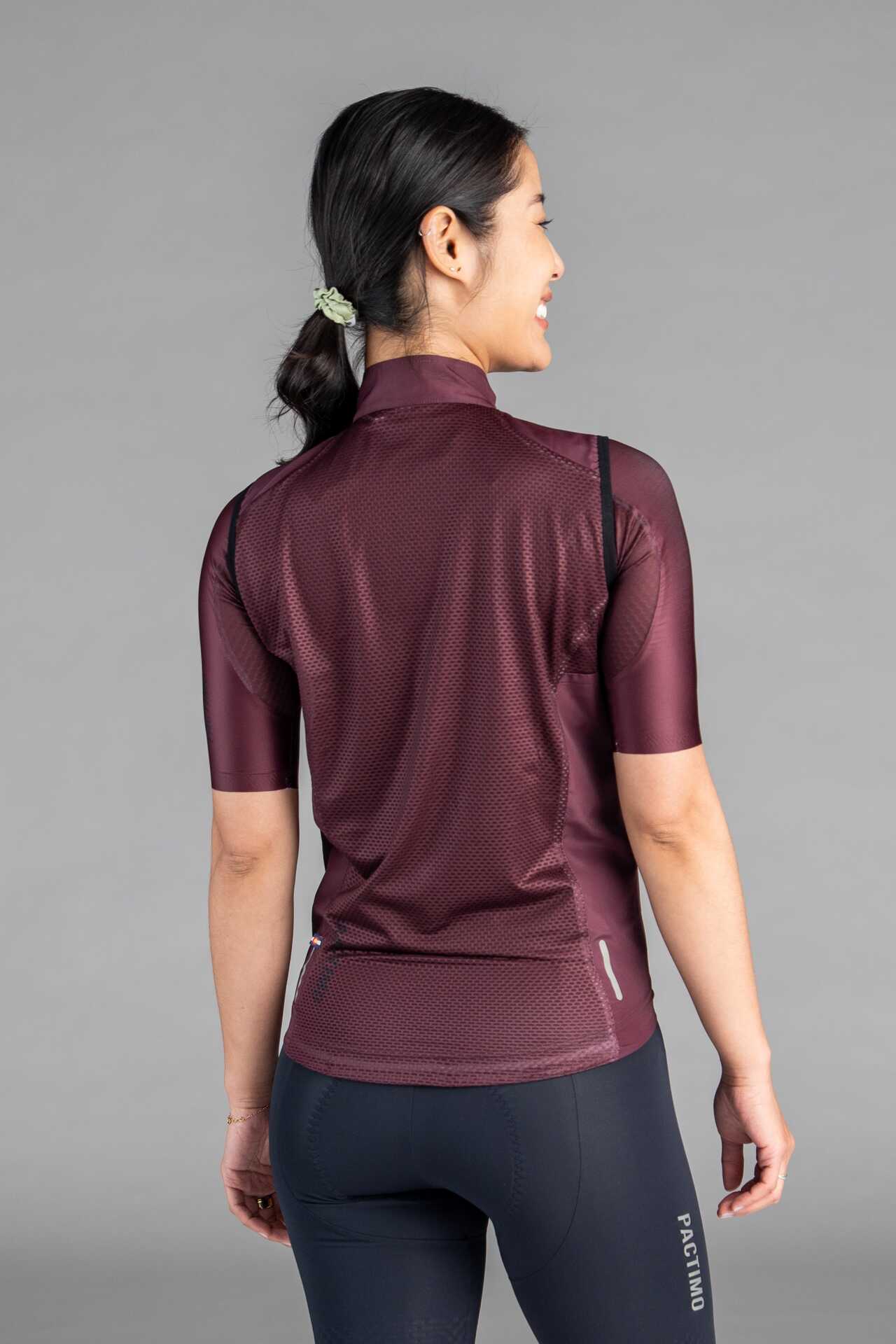 Women's Burgundy Packable Cycling Wind Vest - Back View