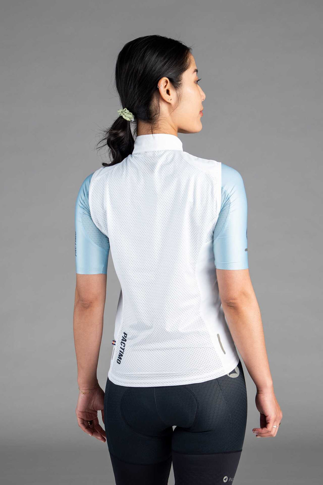 Women's White Packable Cycling Wind Vest - Back View