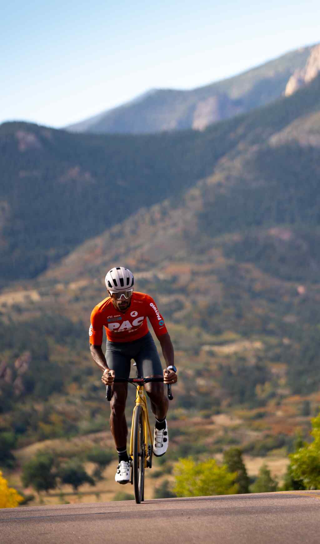 Pedal Pushing Perks: Why Cycling Will Become Your New Obsession