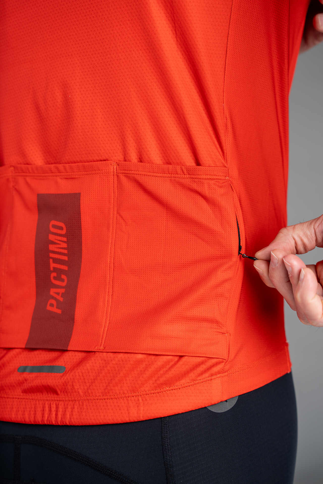 Men's Red Ascent Cycling Jersey - Back Pockets