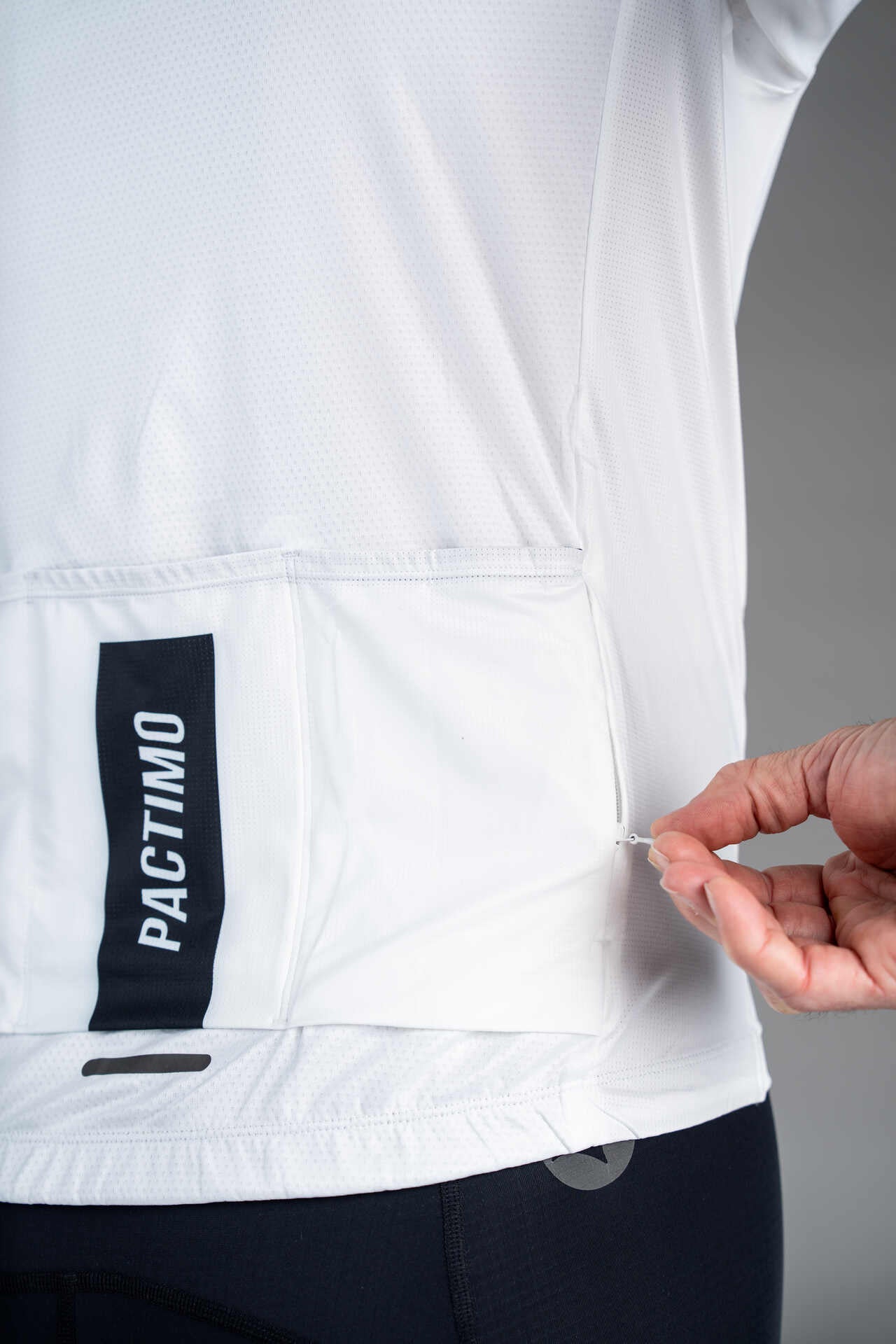 Men's White Ascent Cycling Jersey - Back Pockets