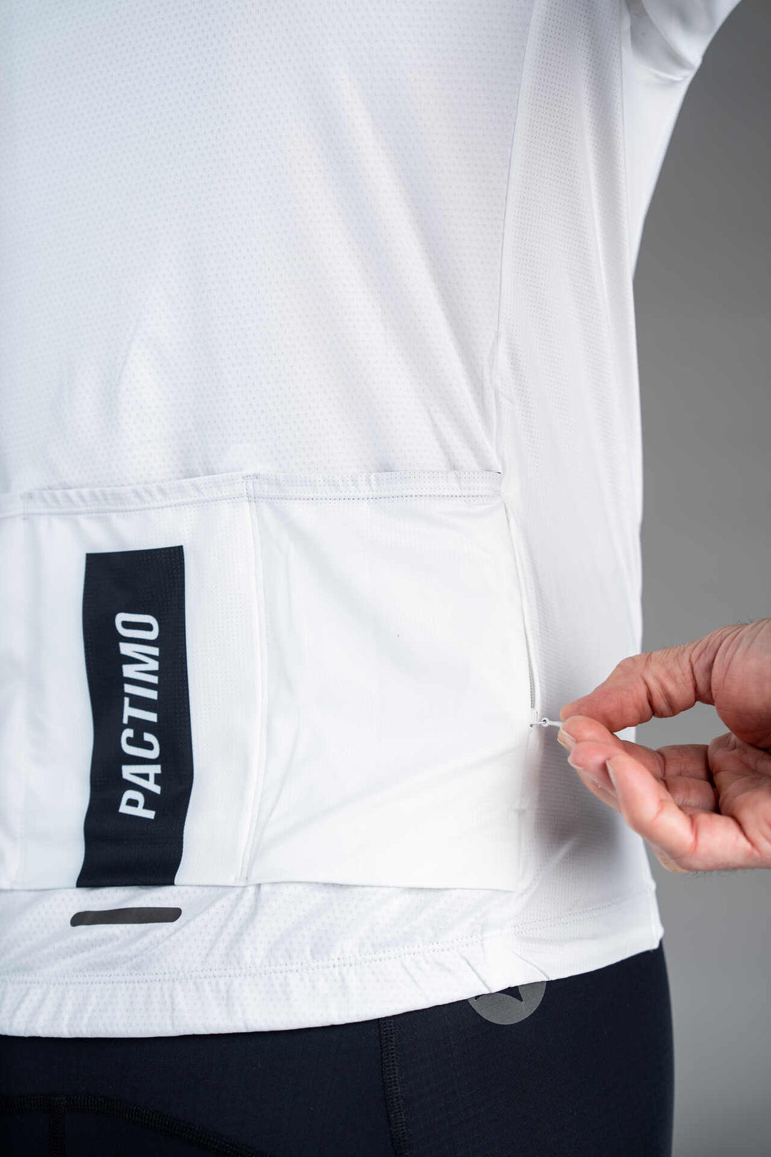 Men's White Ascent Cycling Jersey - Back Pockets