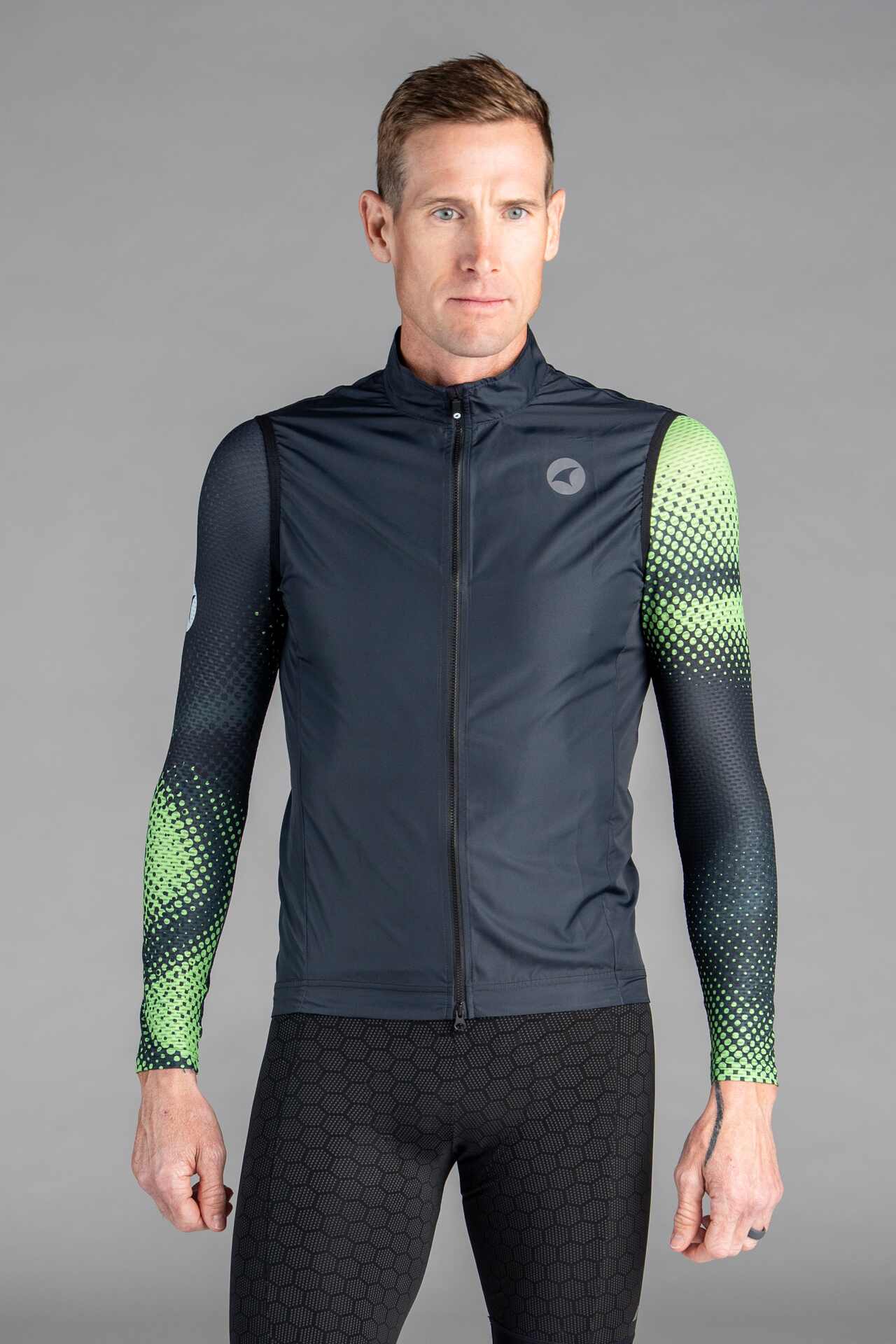 Men's Black Packable Cycling Wind Vest - Front View