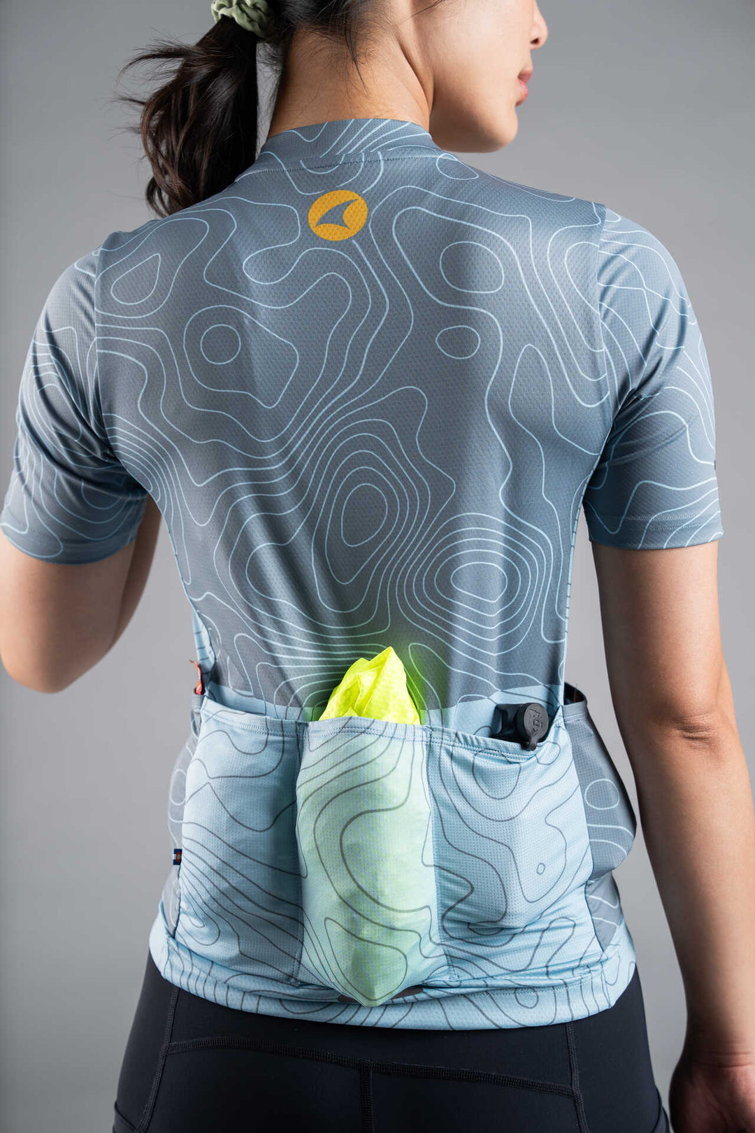 Women's Light Blue Ascent Cargo Cycling Jersey - Back Pockets Filled