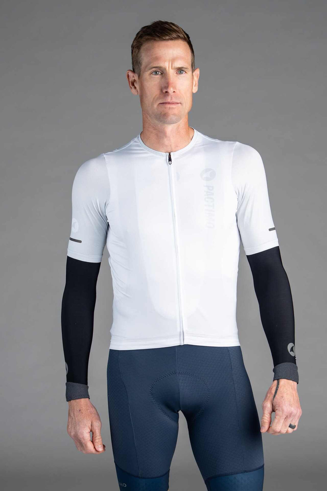 Le Col | Horsham Cycling Arm Warmers | Le Col Custom Cycling Le Col | Horsham Cycling Arm Warmers | Le Col Custom Cycling