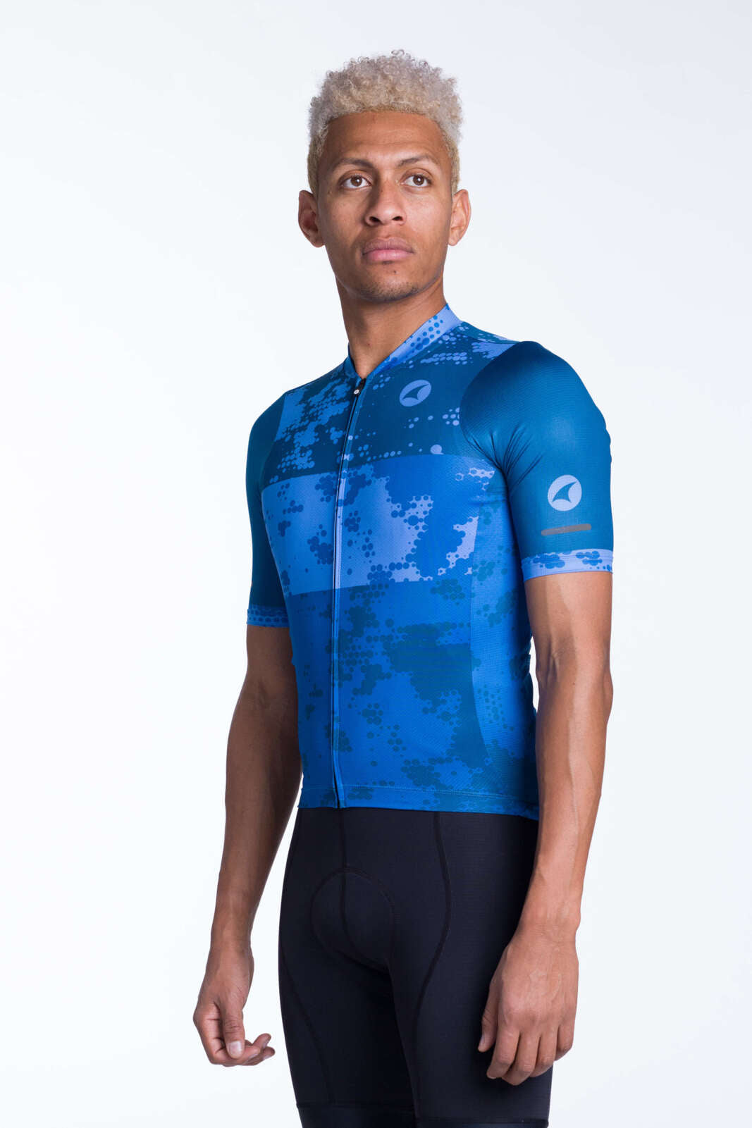 Men's Blue Aero Summer Cycling Jersey - Ascent Disperse Front View