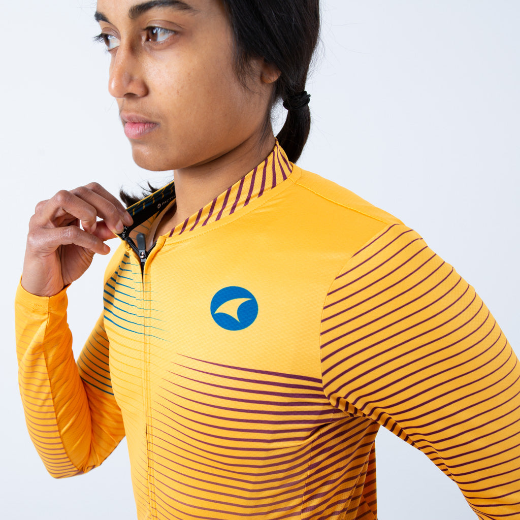 Women's Long Sleeve Cycling Jersey Convergence Design - Zipper Detail #color_mango