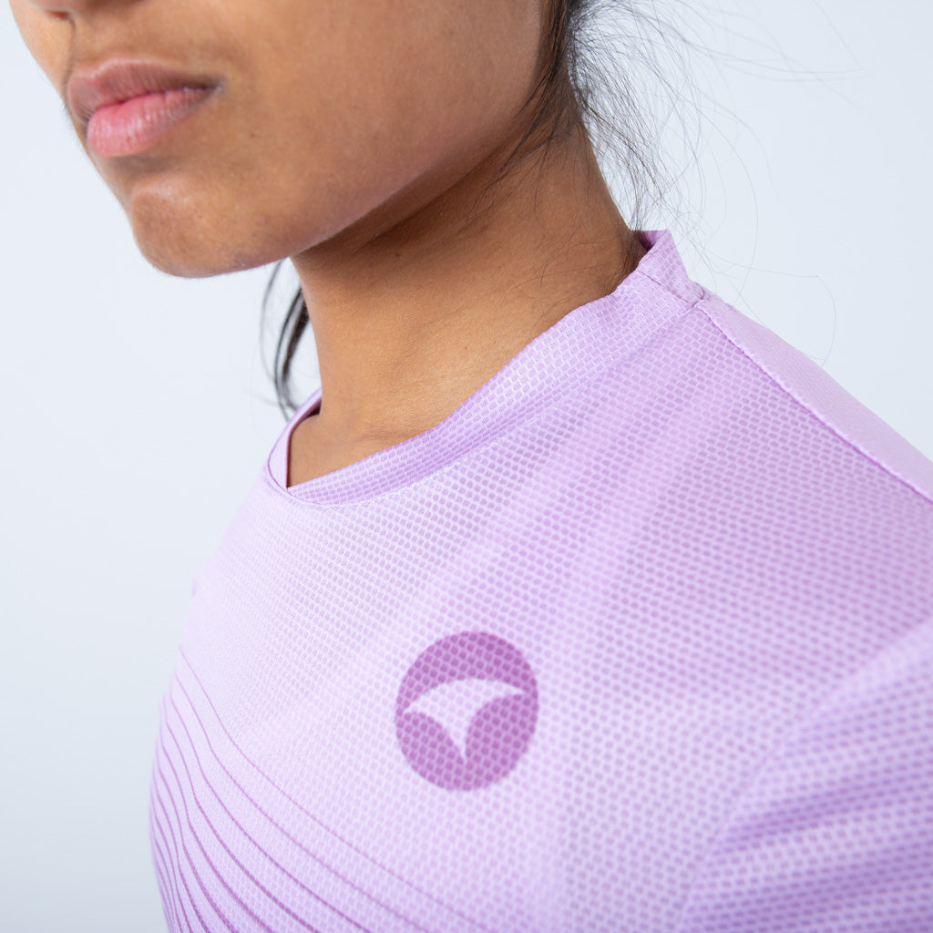 Women's Long Sleeve Running Shirt - Collar #color_lilac