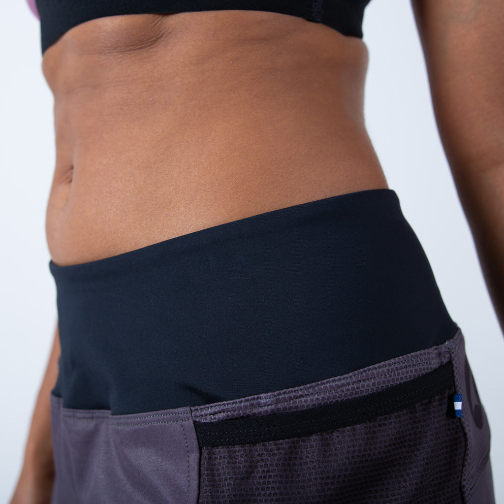 Women's CharcoalRunning Shorts - Waistband 