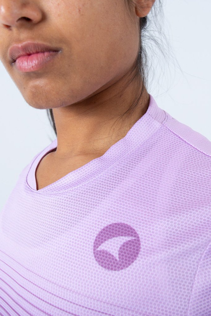 Women's Running Shirt - Fabric Detail #color_lilac