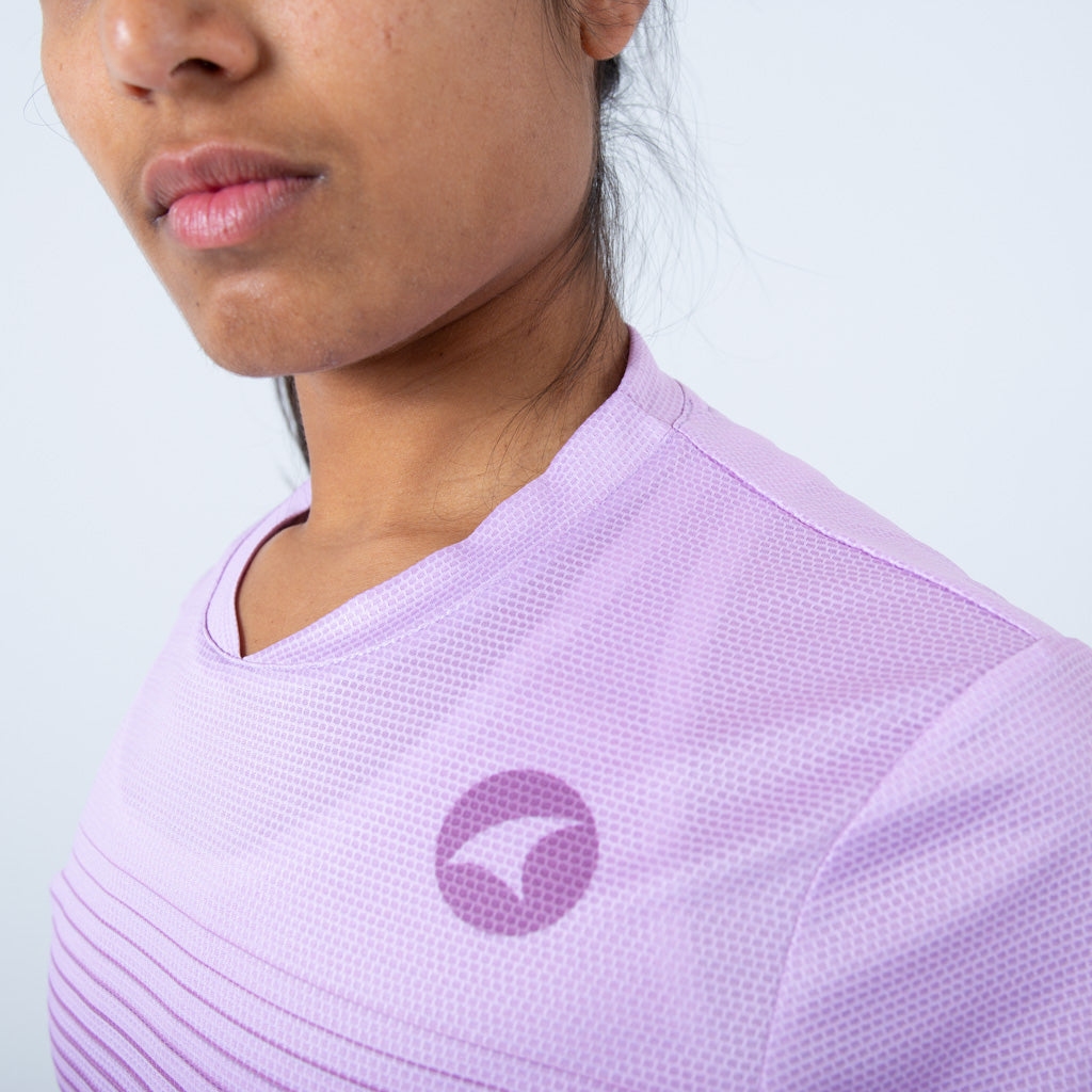 Women's Running Shirt - Fabric Detail #color_lilac