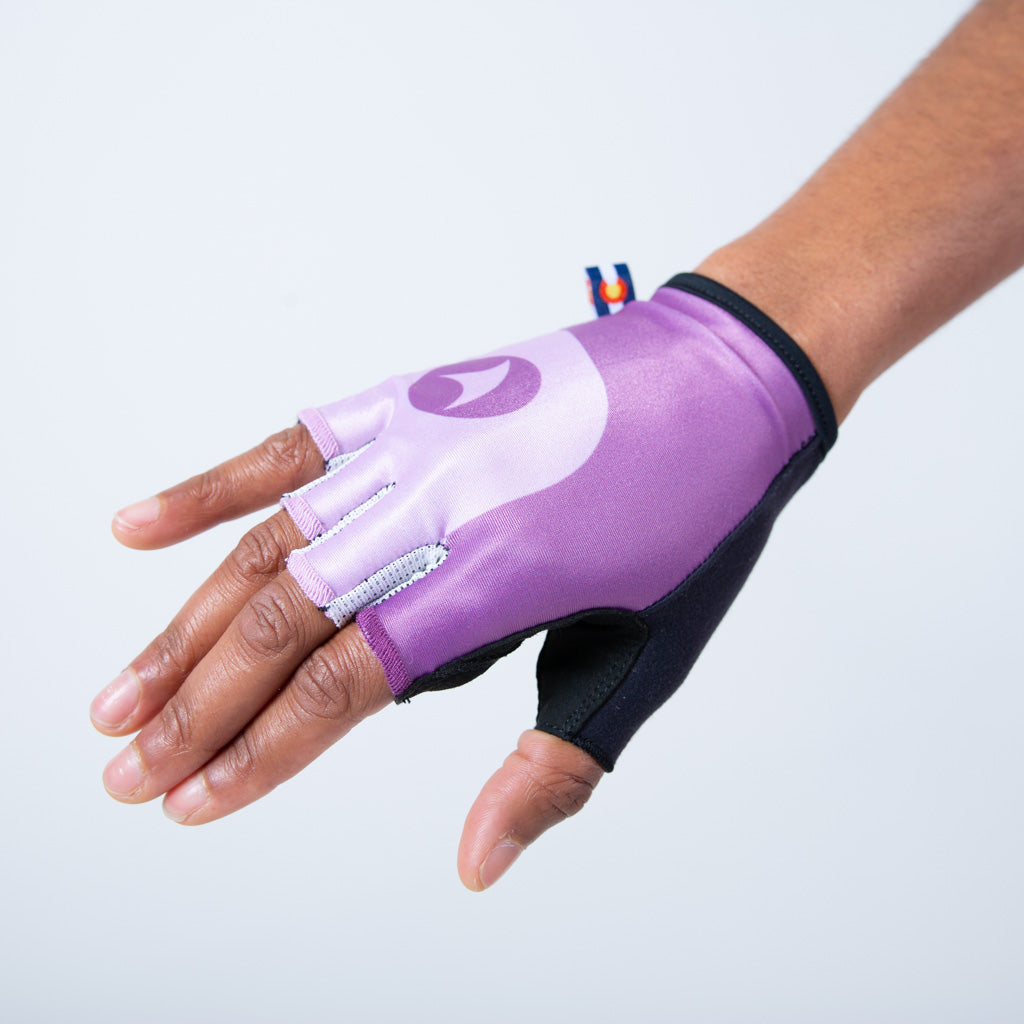 Short Finger Bike Gloves - on Body #color_lilac