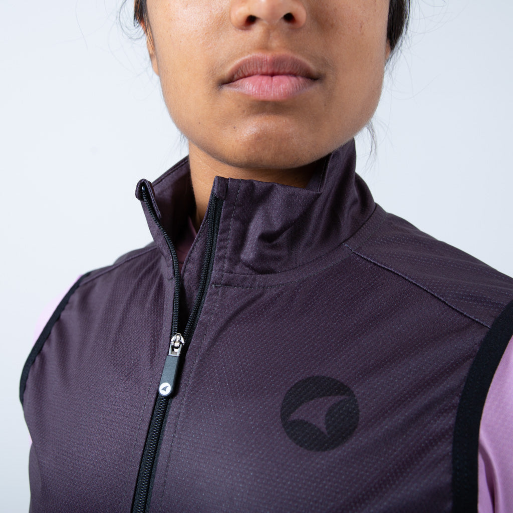 Women's Cool Weather Cycling Vest With Pockets Collar Details #color_charcoal