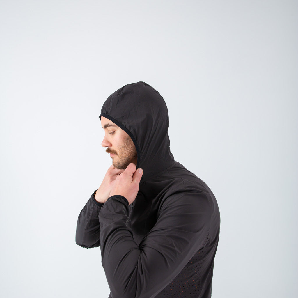 Men's Lightweight Wind & Water Resistant mtb Jacket - Hood Detail