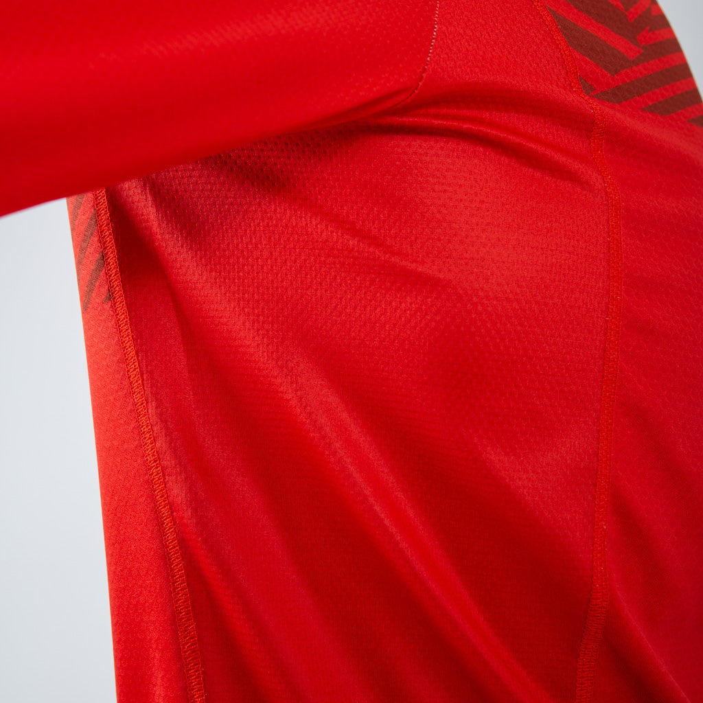Mens Mountain Bike Jersey - Fabric Detail Terrain #color_garnet