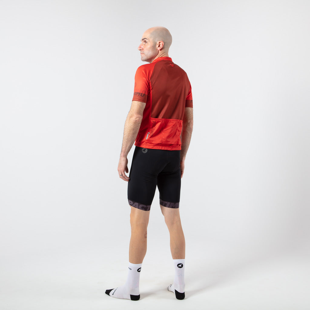Loose Fit Cycling Jersey for Men On Body Left View #color_garnet