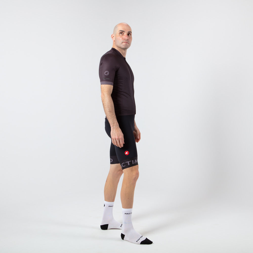 Summer Cycling Jersey For Men On Body Side View #color_black
