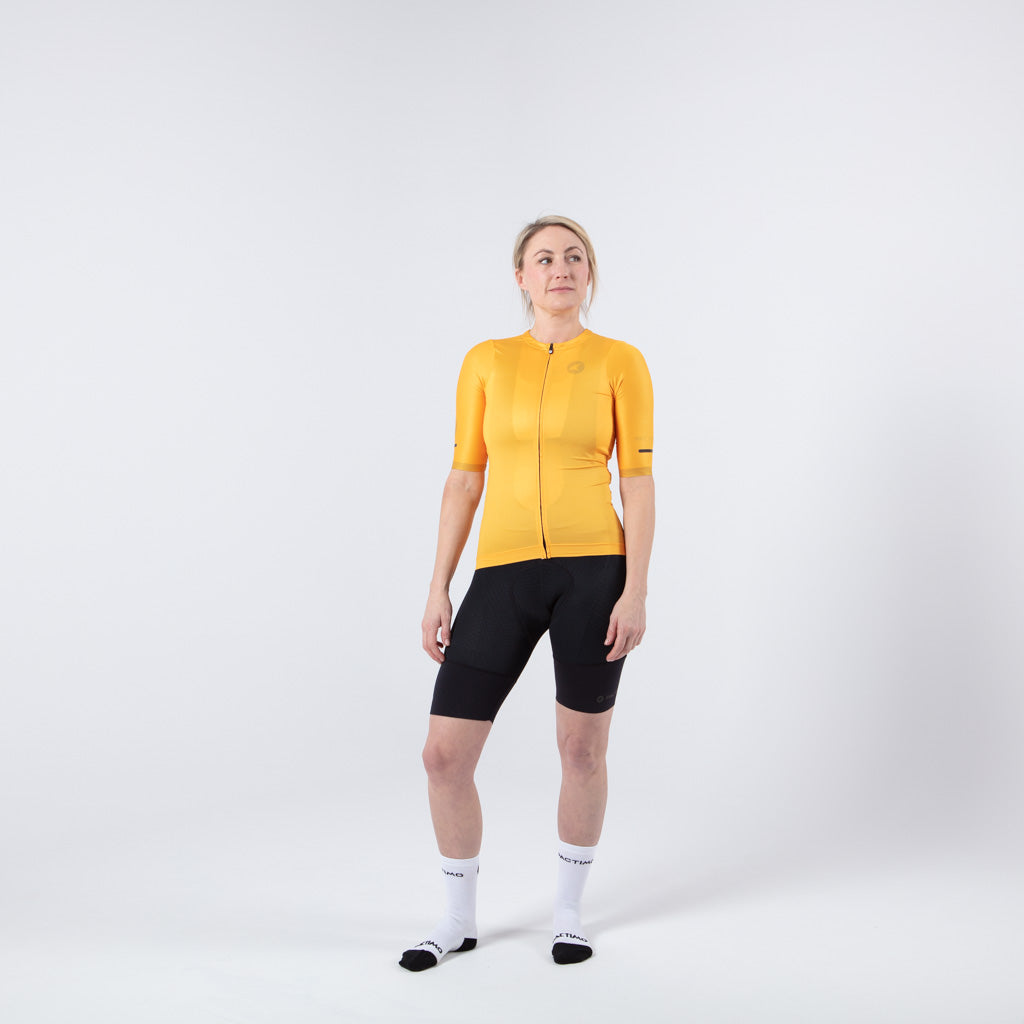 Best Cycling Jerseys for Women On Body Front #color_mango