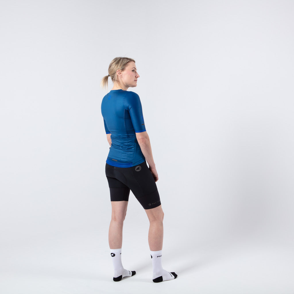 Best Cycling Jerseys for Women On Body Back #color_navy