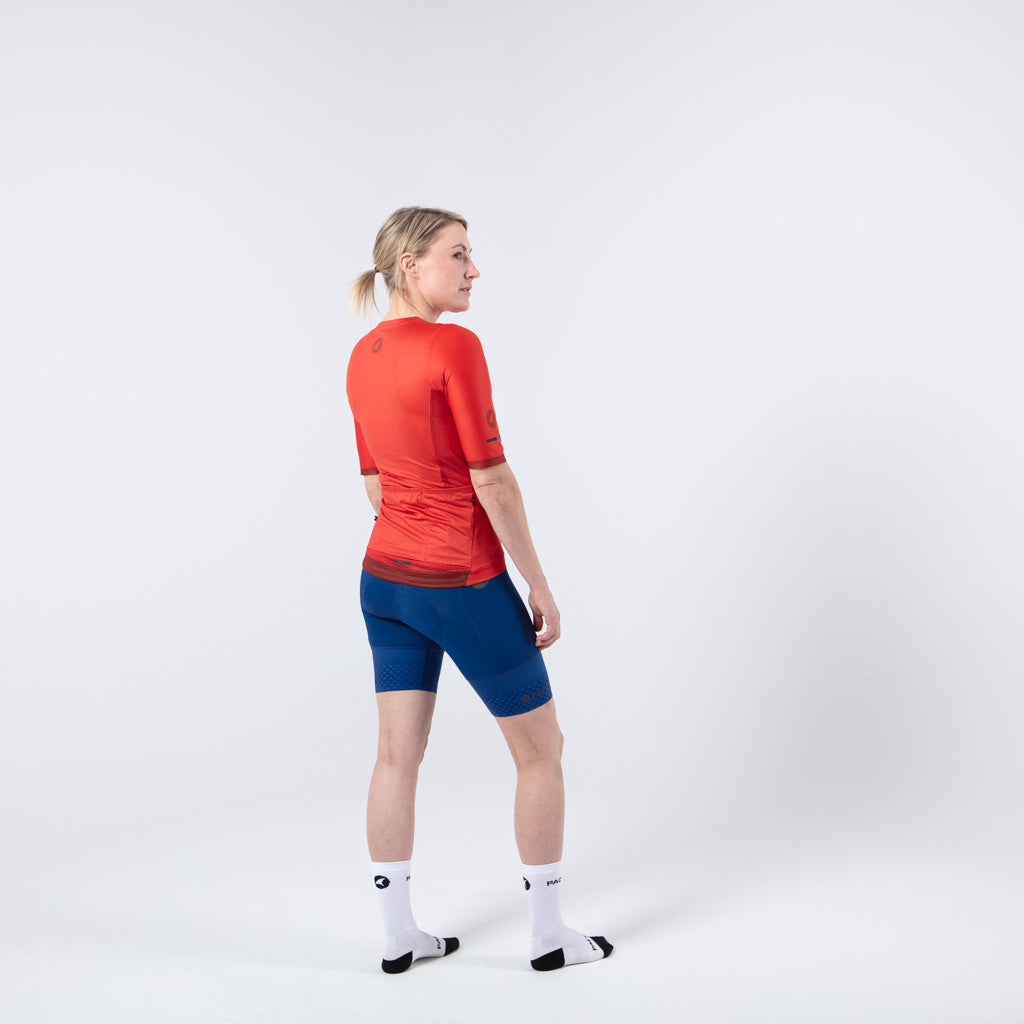 Best Cycling Jerseys for Women On Body Back #color_garnet